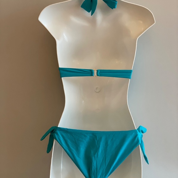 Women's One Piece Swim Suit - Picture 2 of 3